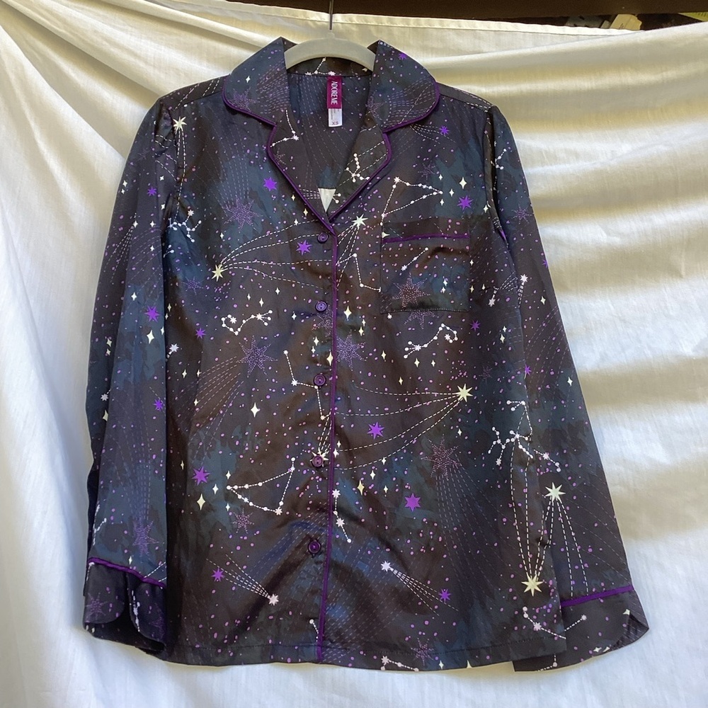 Adore Me purple constellation button down pajama top, size xs